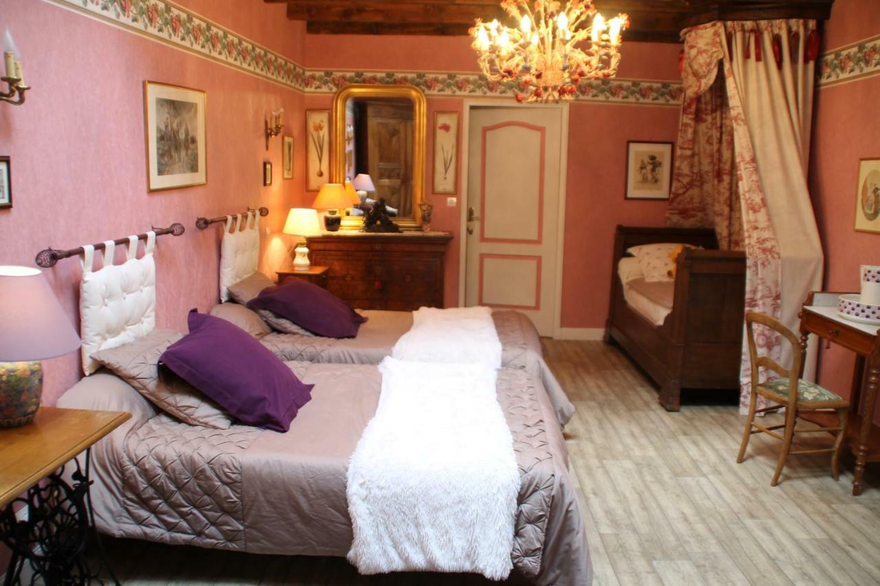 Chambres D'Hotes : La Cour D'Etrepy Le Mesnil-sur-Oger Exterior photo